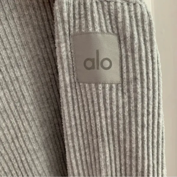 Alo Muse Hoodie - Image 6