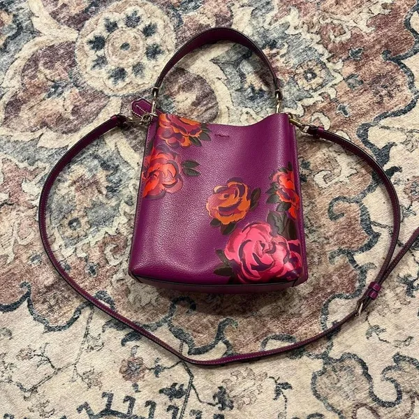 Coach Leather Mollie Bucket Bag 22 with Jumbo Floral Print - Image 2