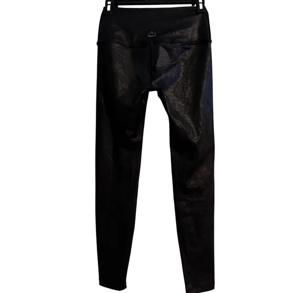 Beyond Yoga Snake Skin Pattern Leggings Size Small - Image 4