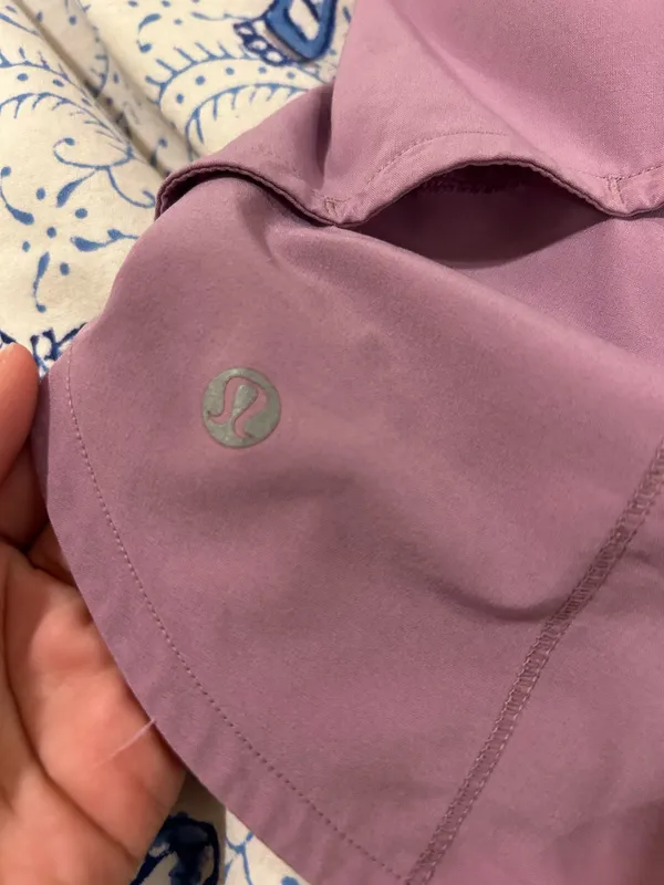 Lululemon Speed Up 4" - Image 3
