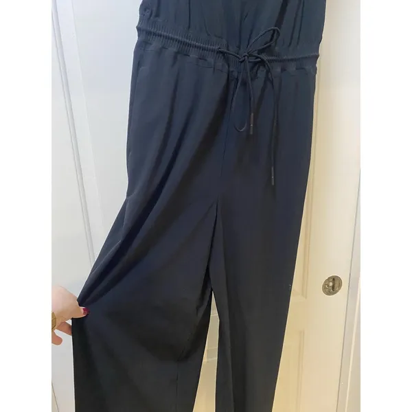 Athleta Savannah Jumpsuit Womens 0 Black Sleeveless V Neck Elastic Waist Casual - Image 3