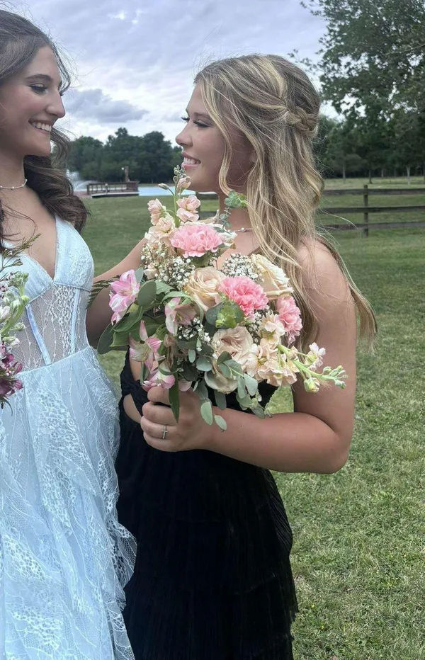prom dress/formal dress Blue Size 4 - Image 4