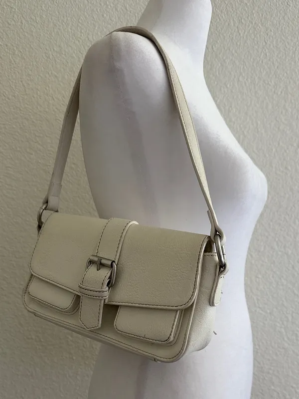 BRANDY MELVILLE Buckle Shoulder Bag in White Silver Small - Image 8