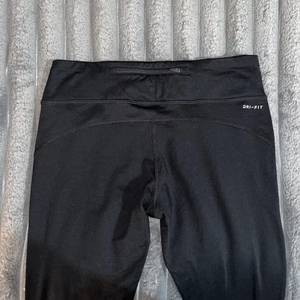 Nike Dri-Fit Leggings - Image 7
