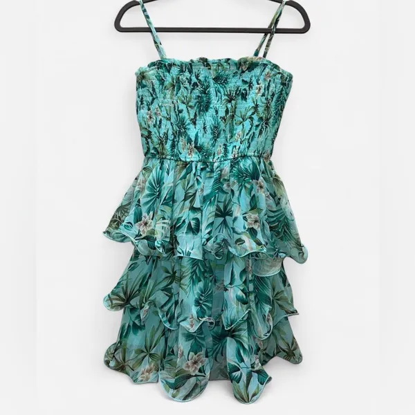 Miss Avenue Floral Print Tiered Ruffle Mini Dress Size Small Tropical Resort - Image 2