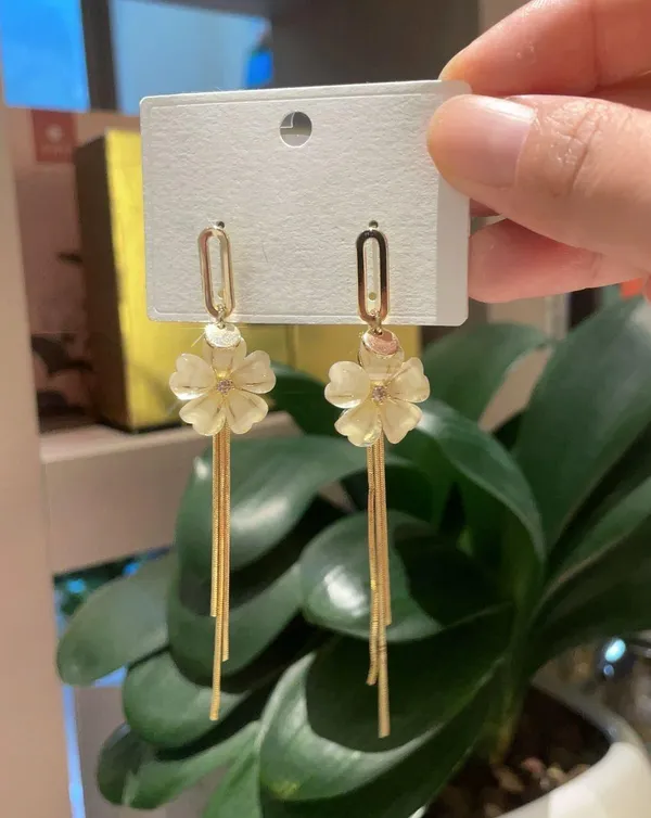 Elegant Flower Tassel Chain Dangle Drop Earrings for Women - Image 2