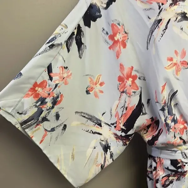Lulus Pastel Floral V-Neck Flowy Sleeves Romper with Removable Belt- Large - Image 6