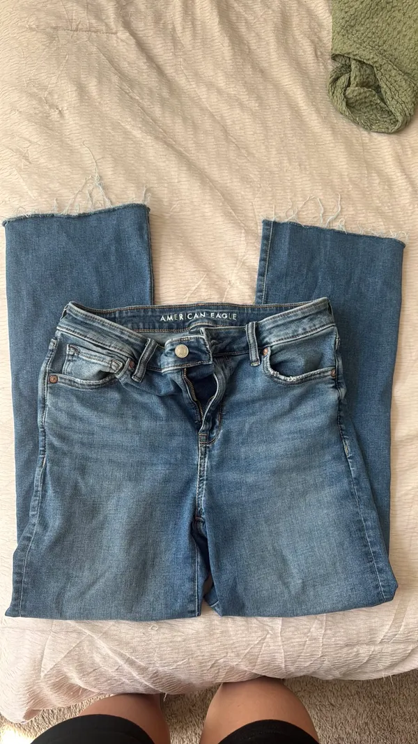 American Eagle Jeans - Image 2