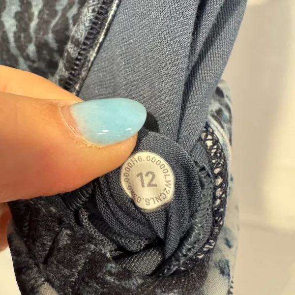 Lululemon Flow Y longline bra‎ - Image 3