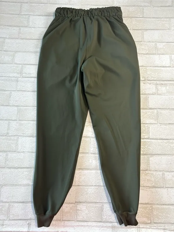Lululemon Stretch High Rise Women's Jogger in Dark Olive Size 6 - Image 4