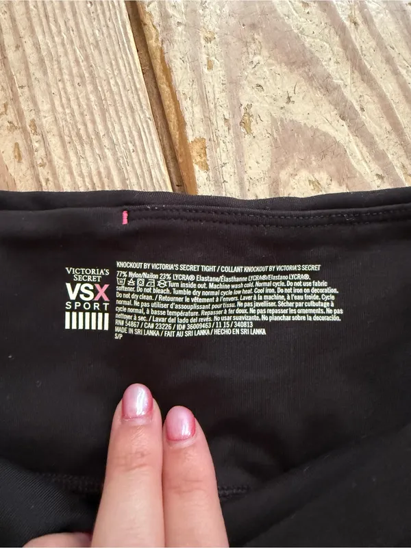 Victoria's Secret VSX Sport Knockout Tight Leggings size S - Image 3