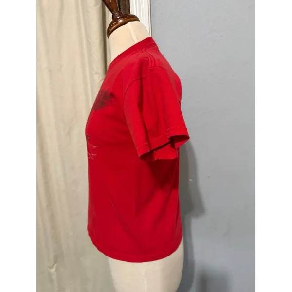 2005 Y2K Motley Crue 1982 Public Enemy #1 Red Graphic Band Tee Shirt Women Small - Image 3