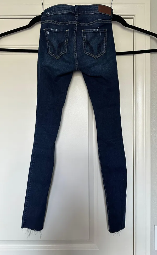 Hollister Jeans - Image 3