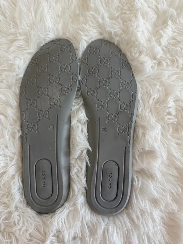Gucci Ace Embroidered Arrow Sneakers - Image 13