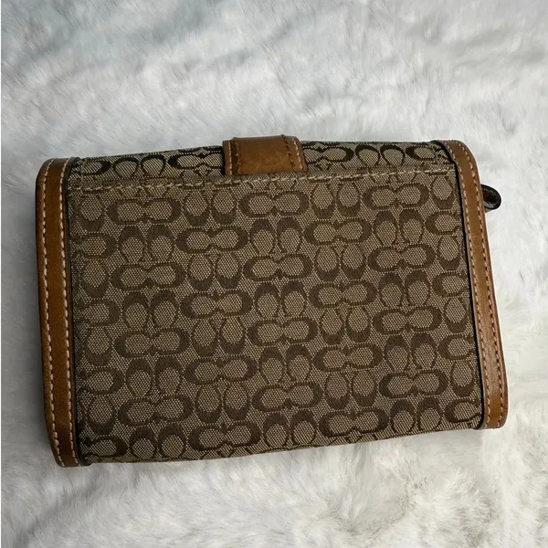 y2k Coach Vintage Brown Soho Buckle Wallet - Image 2