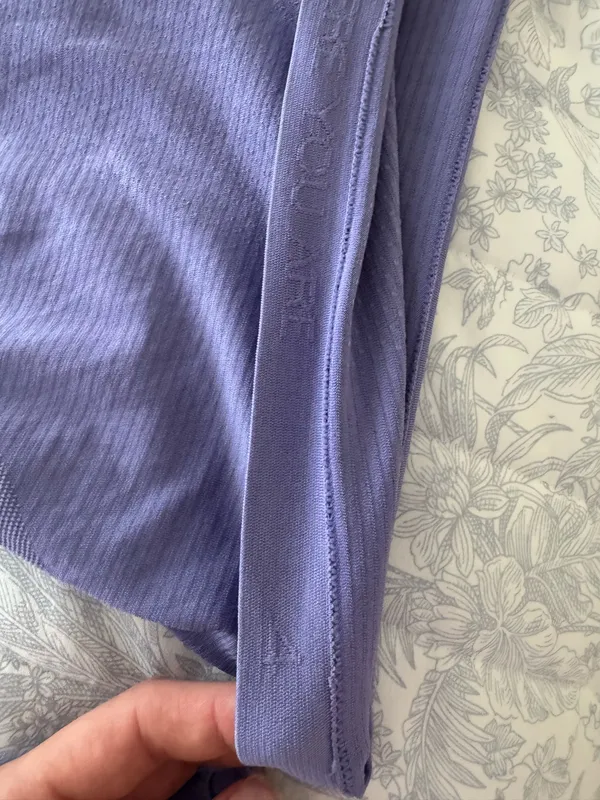 Lululemon Long Sleeve Swiftly Tech - Image 4