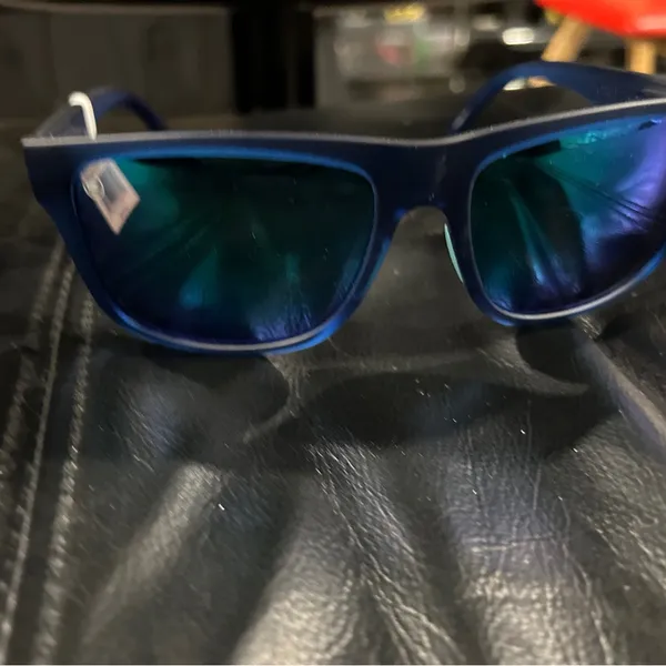 Knock around Blue Sunglasses with Reflective Lenses NWT - Image 9