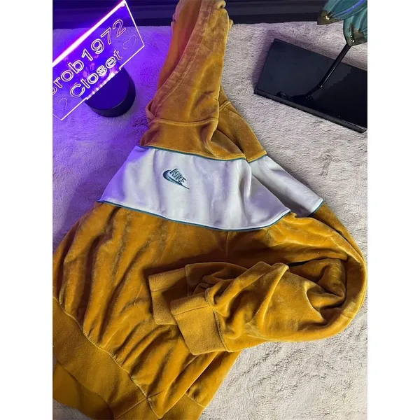 Nike Women's Velour Hoodie XXL Gold Colorblock Casual Fall Wear - Image 8