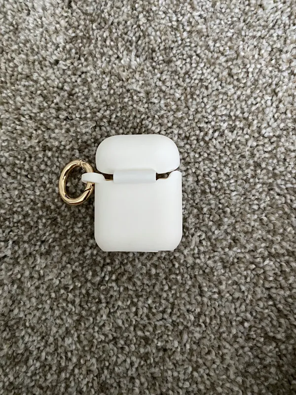 Guess Airpod Case - Image 2