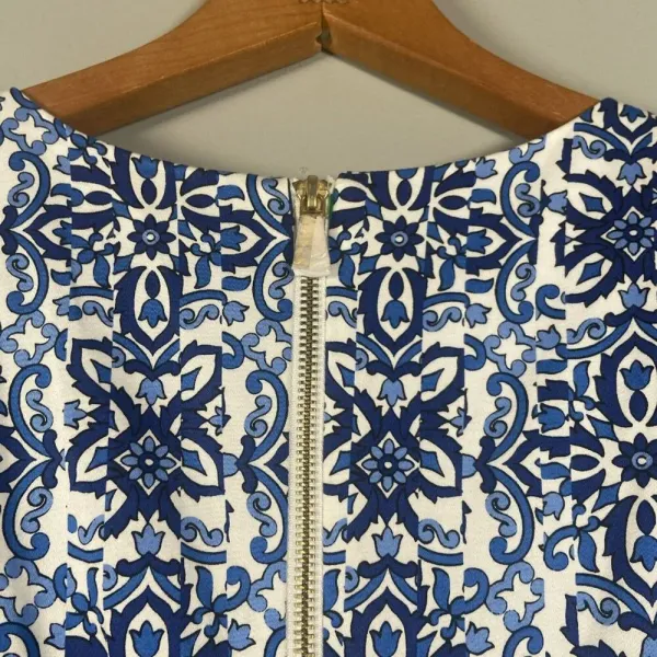 Milly Blue White Cotton Floral Sleeveless‎ V-Neck Shift Dress Sz 10 Fit & Flare - Image 8