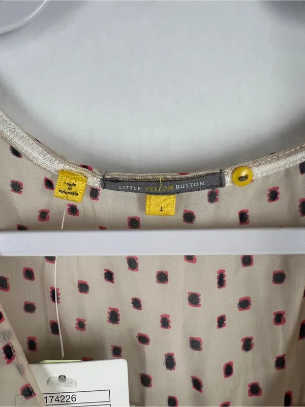 Anthropologie‎ Neutral Beige & White Striped V‑Neck Tee - Image 4