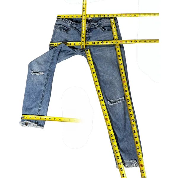 Free People W28 Distressed Blue Jeans Raw Hem Boho Y2K - Image 8