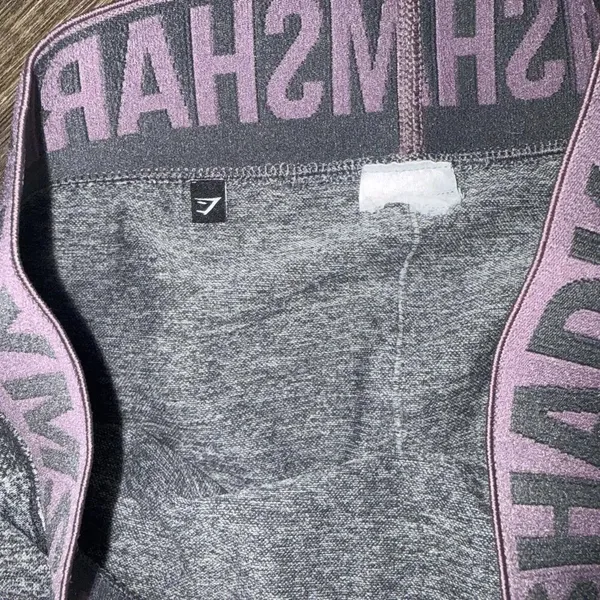 Gymshark Women’s Gray Toned Low Rise‎ Training Athletic Logo Legging Size XS - Image 7