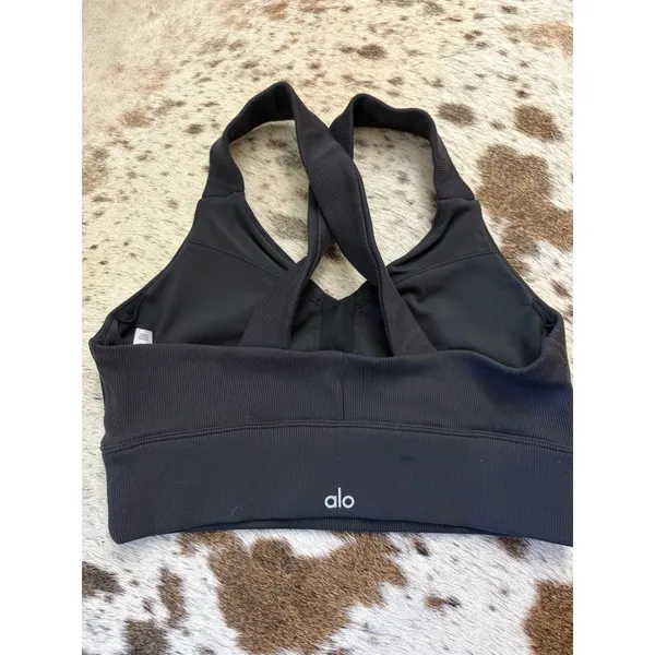 Alo Yoga Women's V-Neck Emulate Sports Bra Size Large - Image 4