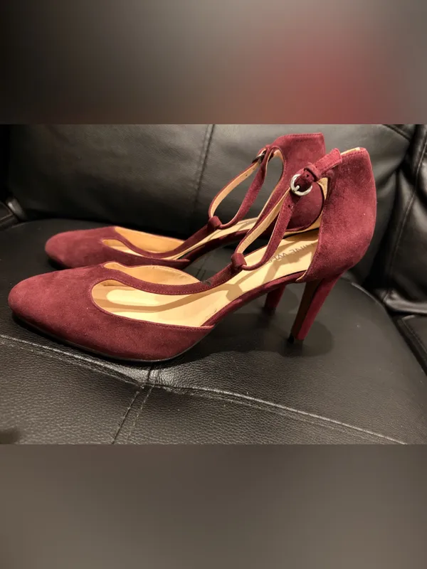 Nine West Women's T-strap high heel dress shoes size 9M great condition - Image 12