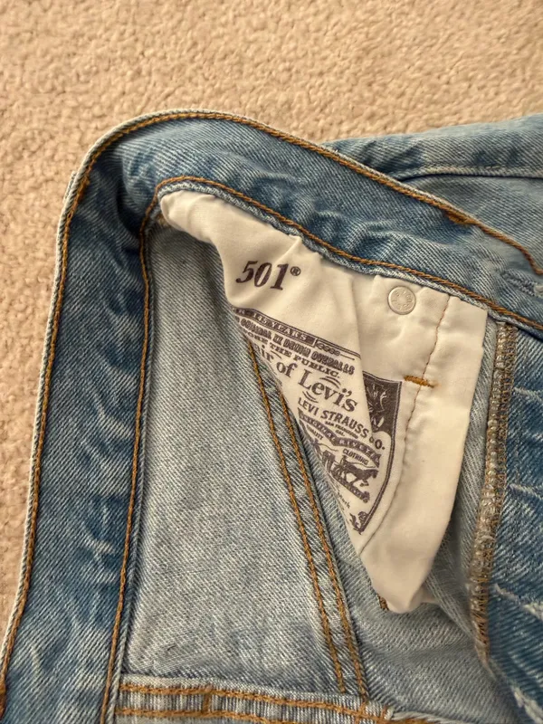 Levi’s 501 Shorts Denim Button Fly Cut-Off - Image 3
