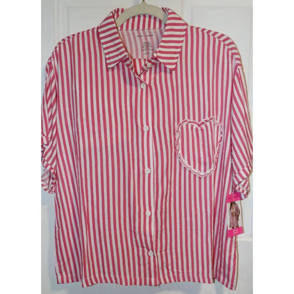 Betsey Johnson Heart Patch Cabana Button Up Shirt & Shorts Cover-up Set - Image 5