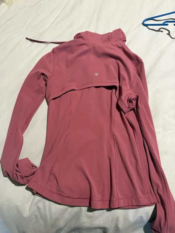 Lululemon jacket - Image 3