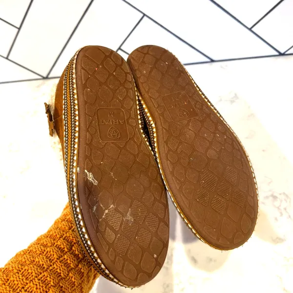 ARIAT WOMEN'S MELODY SLIPPERS chocolate suede polar fleece linings size 7.5/8 - Image 7