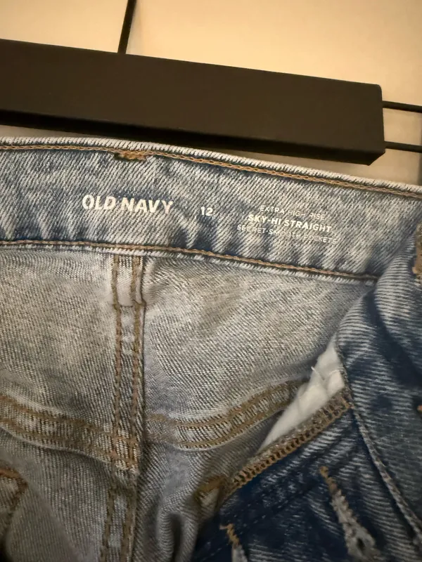 Old Navy Jeans High-Rise Straight - Image 2