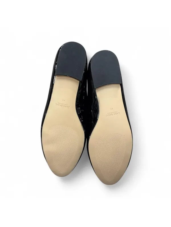 (RC) Zara Women's Black Patent Leather Slip On Flat Loafers Gold Heel Size 41 EU - Image 4