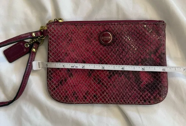 GUC Vintage Coach Snakeskin Wristlet - Image 5