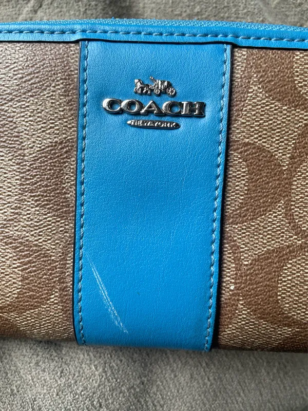 Blue Coach Wallet - Image 4