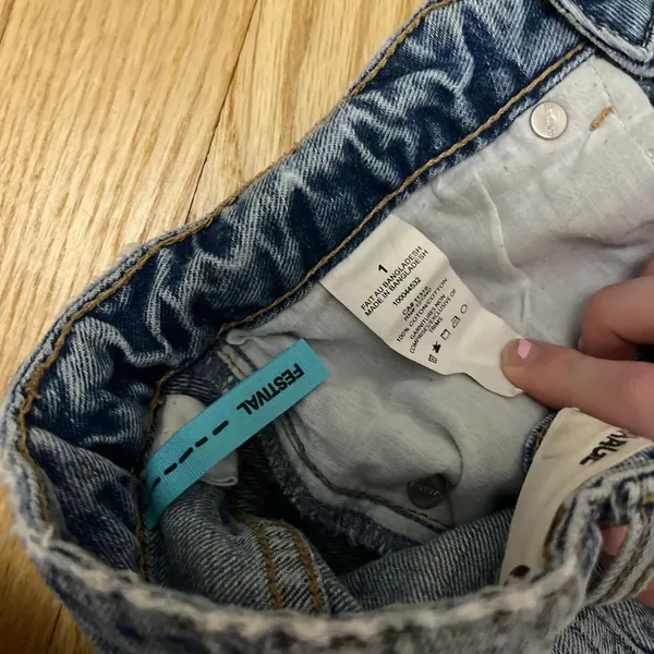 Garage Jean Shorts - Image 4