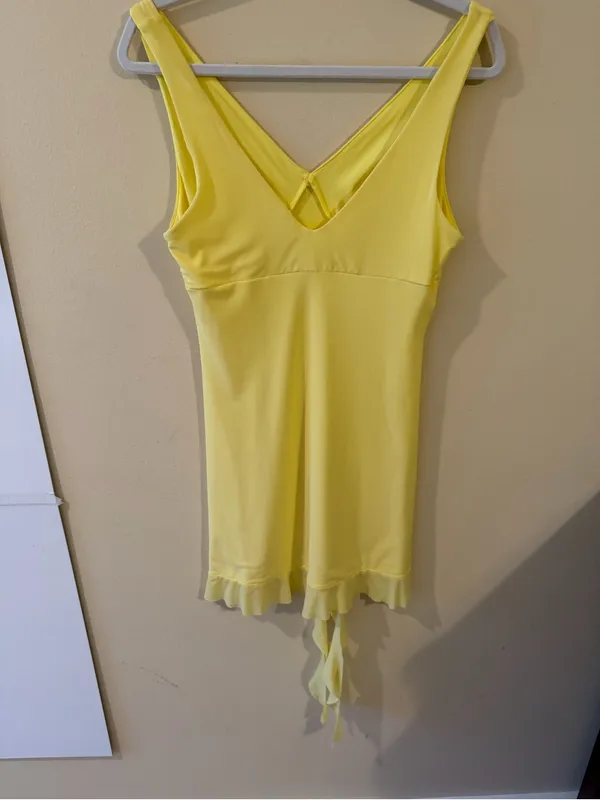 Asymmetrical Ruffle V - Image 3