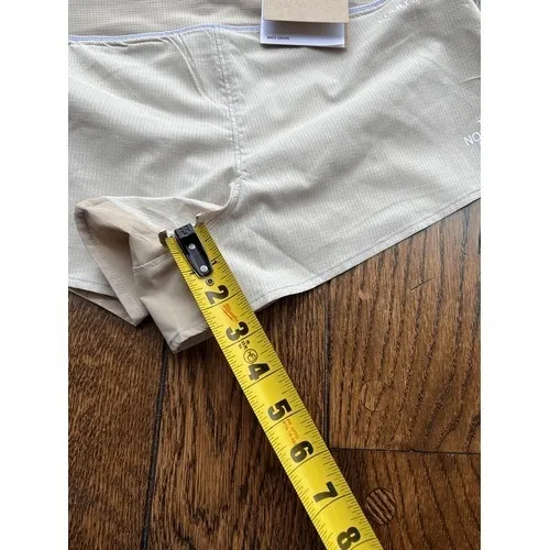 The North Face Women's Summer Light Shorts 2.5" Gravel Khaki Stone NWT Large - Image 5