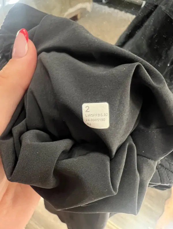Lululemon Swift Wide-Leg Mid-Rise Pants - Image 4