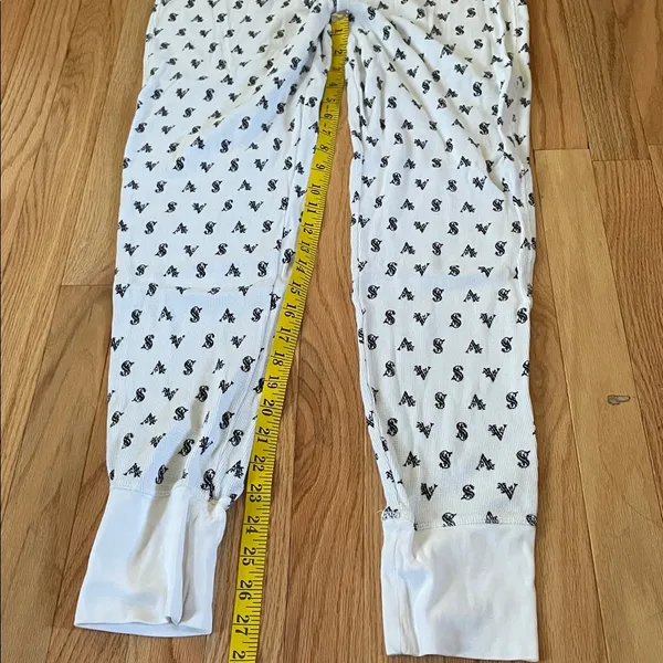 Victoria's Secret Pajama Pants Womens Large White Black Logo Waffle Knit Joggers - Image 6