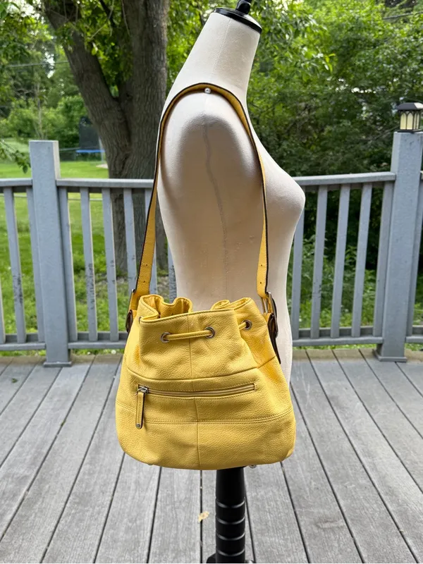 Tignanello Yellow Genuine Leather Bucket Bag Drawstring Shoulder Purse - Image 5