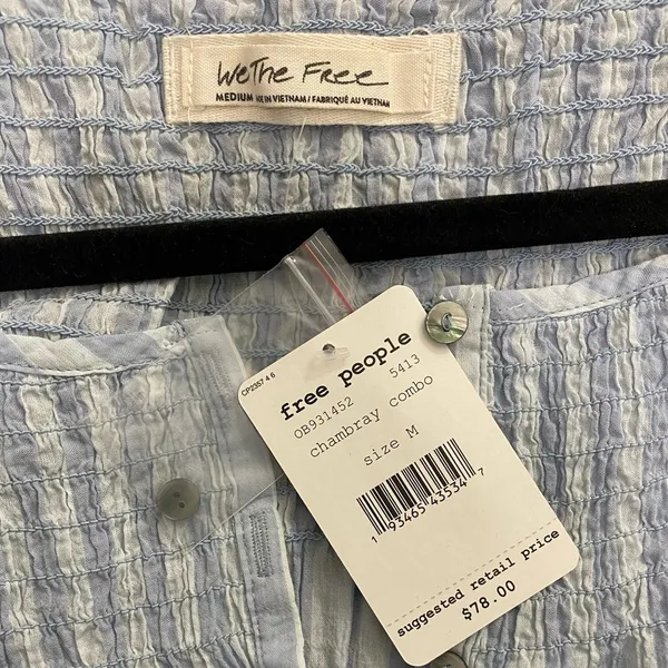 We The Free Free People Blue Ombré Chambray Combo Sleevless Top Size Medium - Image 7