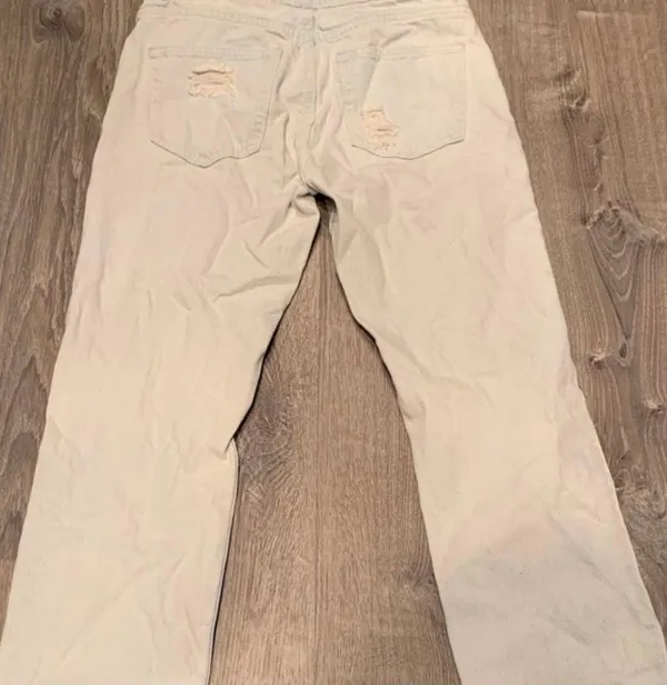 Light washed Jeans - Image 2