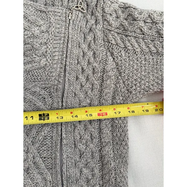Aran Crafts cable-knit merino wool zippered front coatigan size XS - Image 4