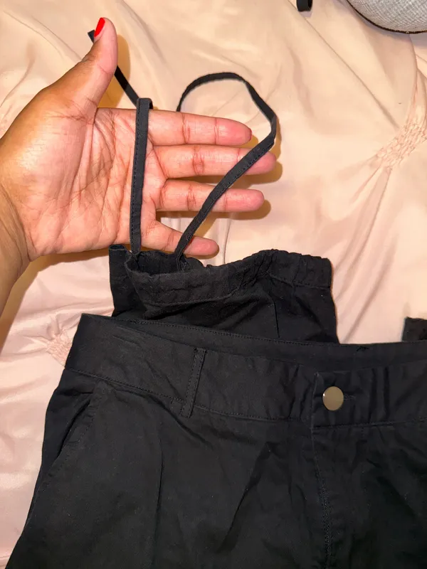 Shein Cargo Pants Black - Image 2
