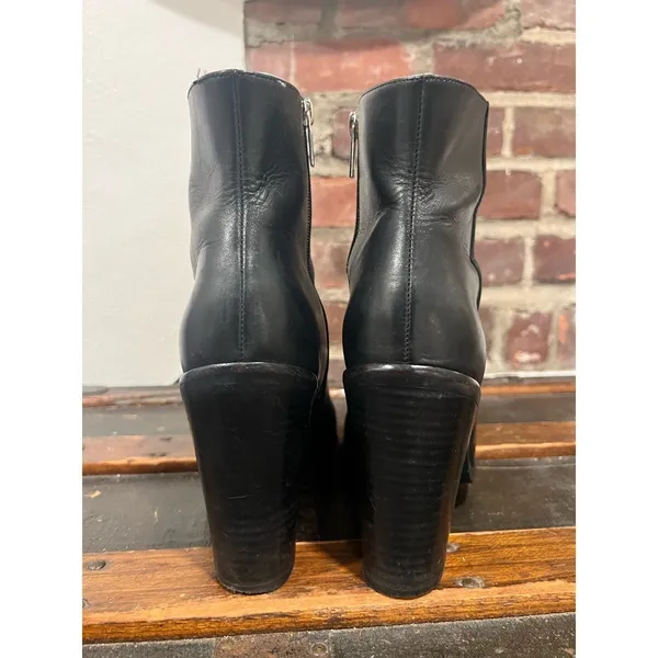 Marc Fisher Black Leather Round Toe Block Heel Ankle Boots Size 9 - Image 3