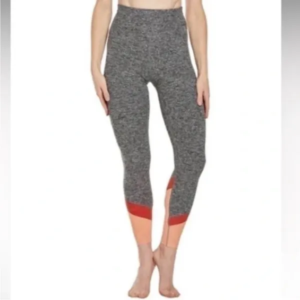 Beyond Yoga Spacedye Color In High Waisted Long Yoga Leggings size Large‎ - Image 3