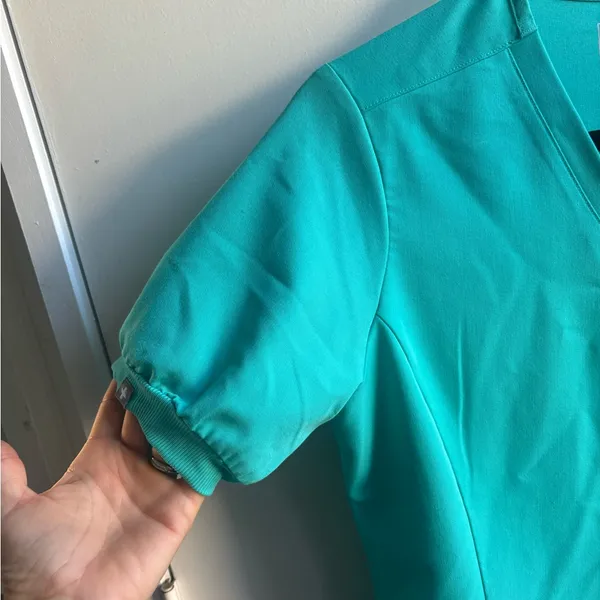 Figs Peridot Puff‎ Sleeve Scrub Top small nurse workwear hospital - Image 3